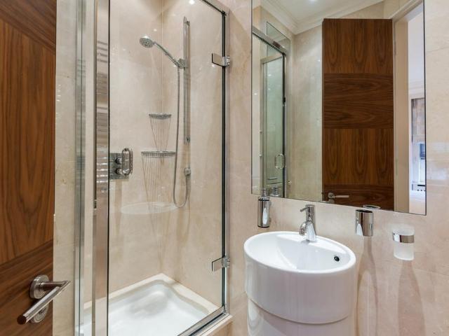 Apartment for rent in St. John's Wood, Greater London