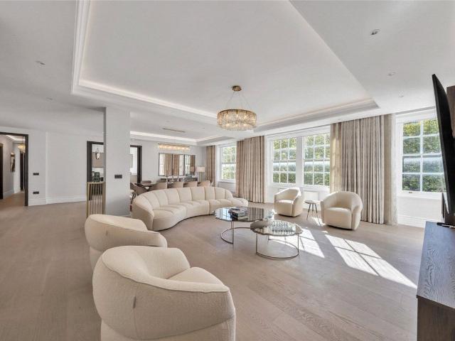 House for rent in Hanover Terrace, Greater London