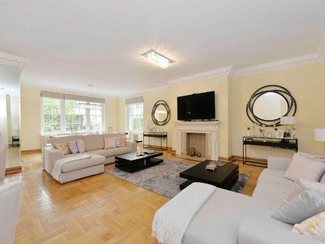 House for rent in St. John's Wood, Greater London