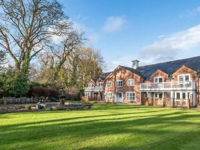 House for sale in City of London, Greater London