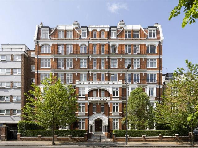 Apartment for rent in St. John's Wood, Greater London