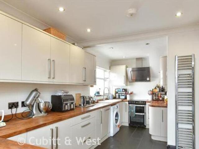 House for sale in Fishersgate, West Sussex