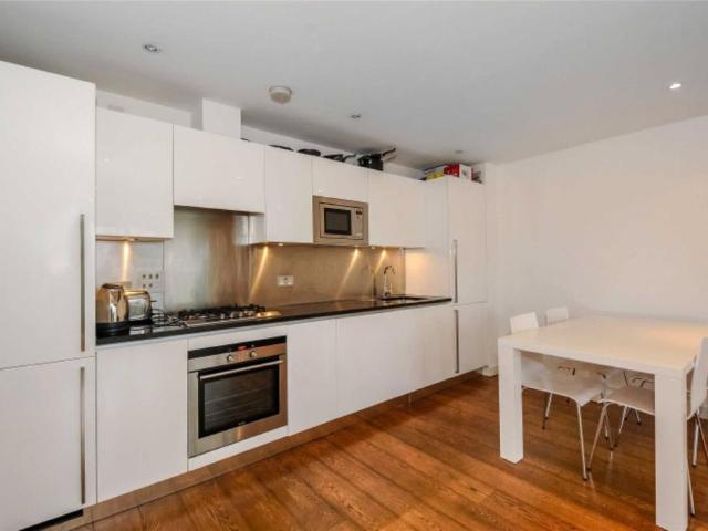 House for rent in South Hampstead, Greater London