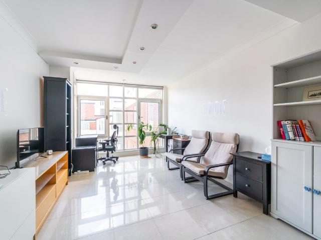 Apartment for rent in St. John's Wood, Greater London