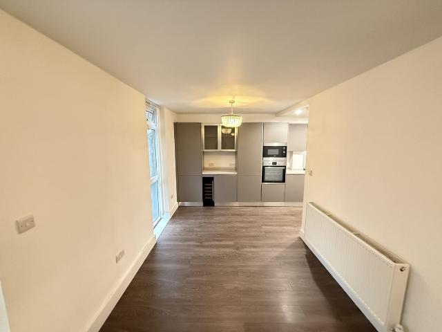 House for rent in South Hampstead, Greater London