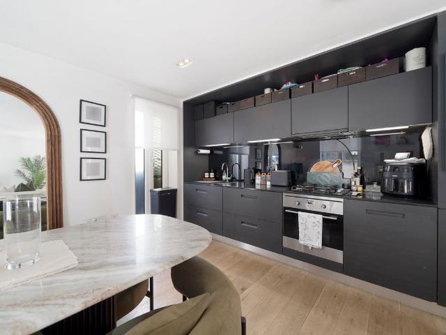 Apartment for rent in St. John's Wood, Greater London