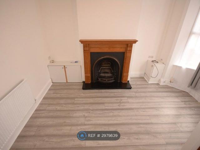 House for rent in New Bilton, Warwickshire