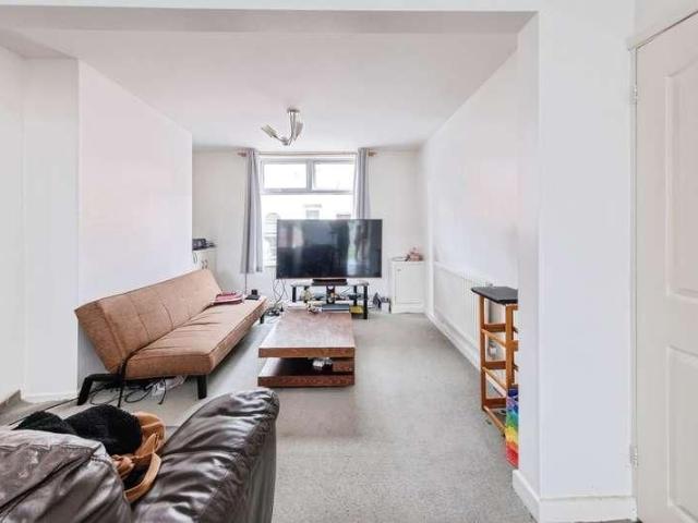 House for rent in Spencer, Northampton