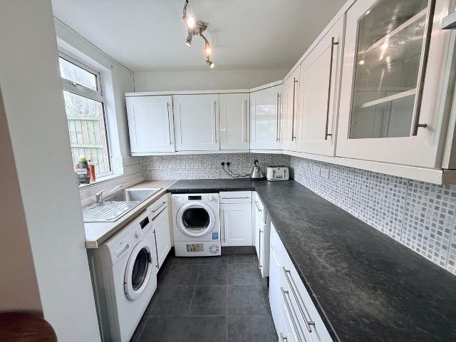 Room for rent in Old Lenton, Haddon
