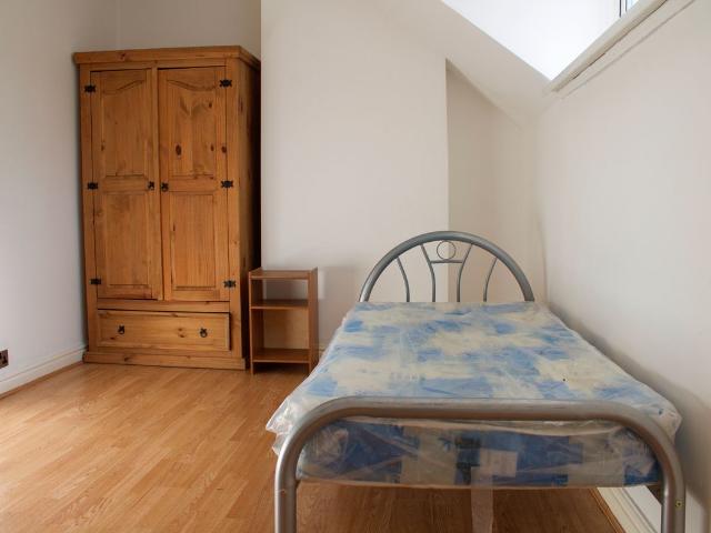 House for rent in Lowfield, South Yorkshire
