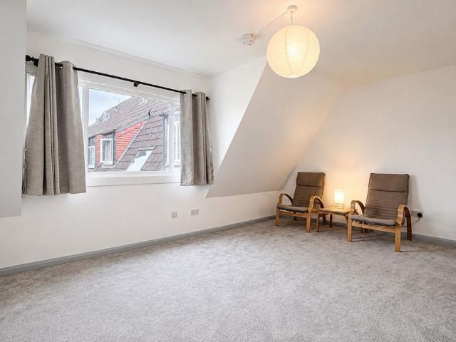 Studio for rent in London Borough of Ealing, Park Royal