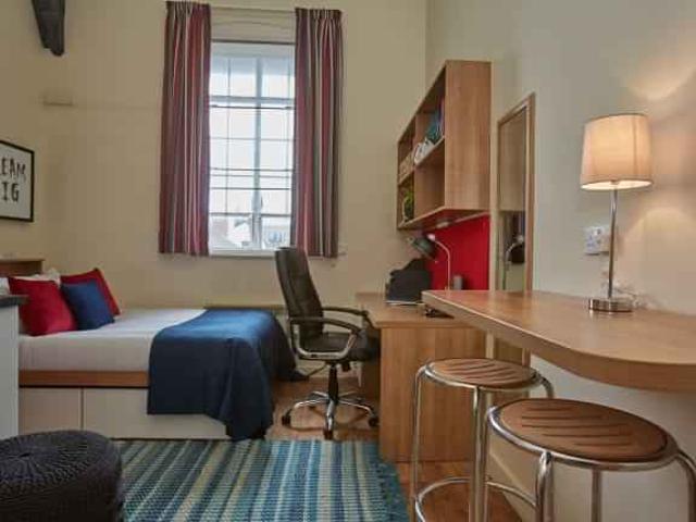 Apartment for rent in Northgate Village, Two Mills