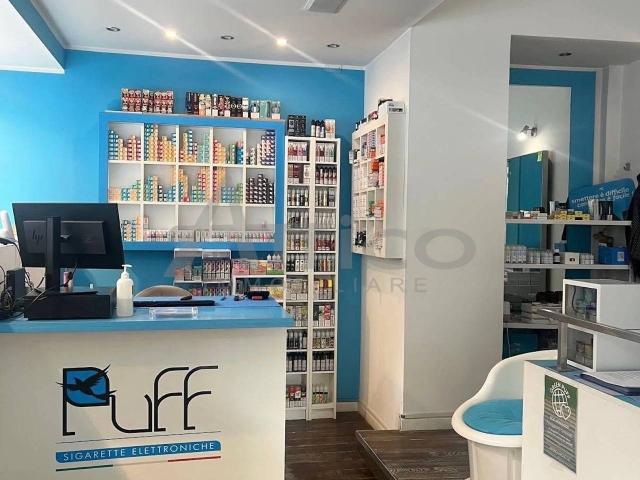 Locale Commerciale in vendita a Commenda, Rovigo