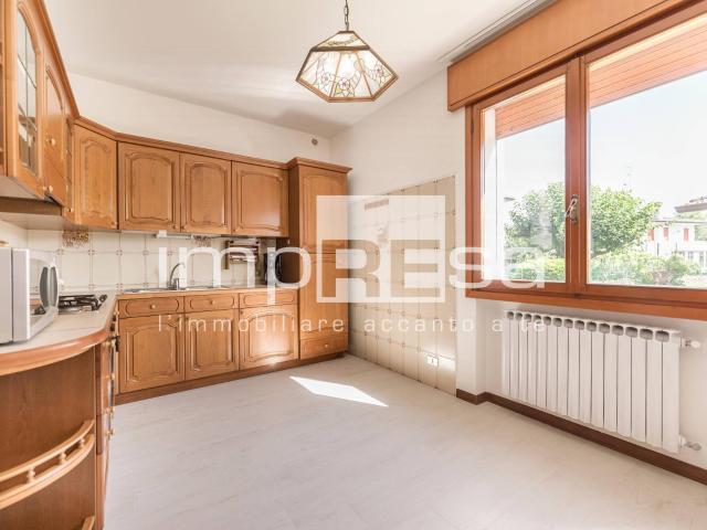 Villa Indipendente in vendita a Sovernigo, Paese