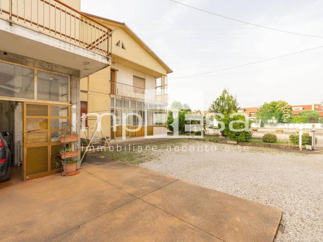 Villa Indipendente in vendita a Falzè, Trevignano