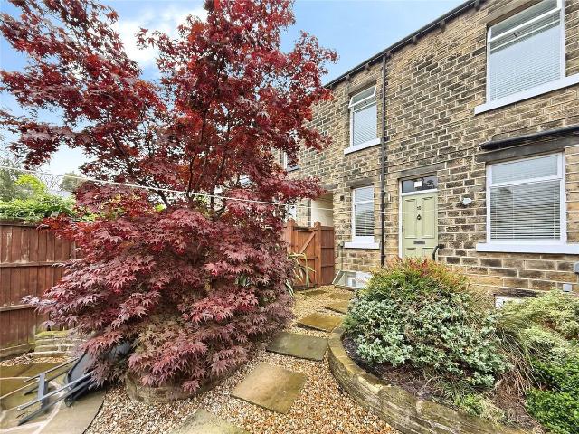 House for rent in Huddersfield, Kirklees