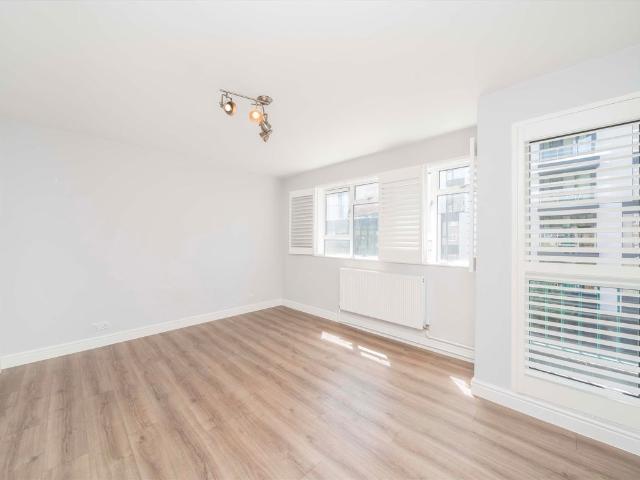 Apartment for rent in Pimlico, Greater London