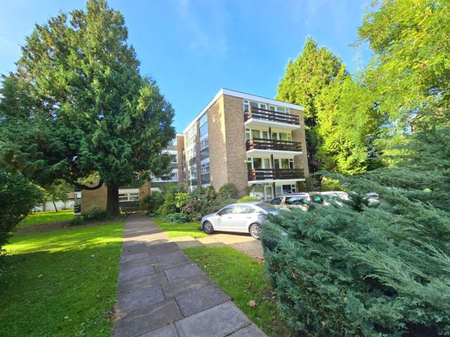 Apartment for rent in St Albans, Five Acres