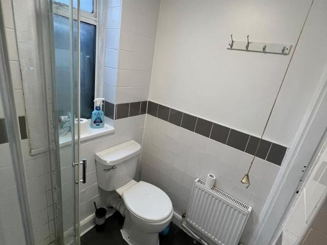 House for rent in Mill Hill, Greater London