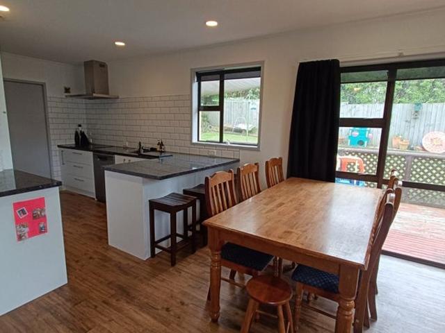 House for rent in Otakou