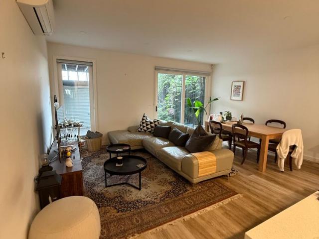 Room for rent in Camerons Creek, Victoria