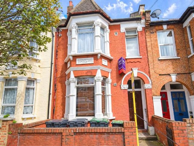 Studio for rent in Greater London