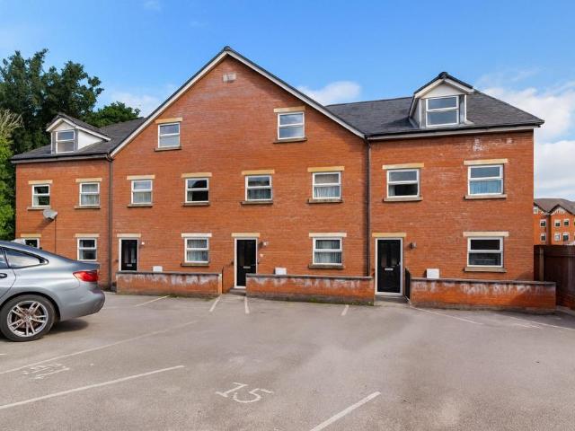 House for rent in Roby Mill, Lancashire