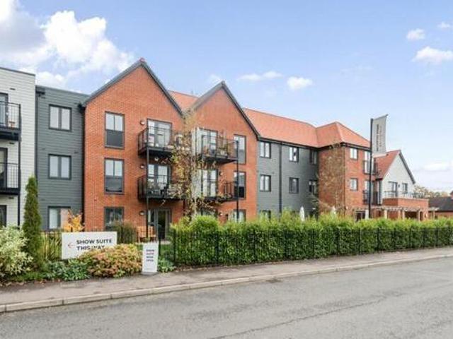 House for sale in Barton Stacey, Hampshire