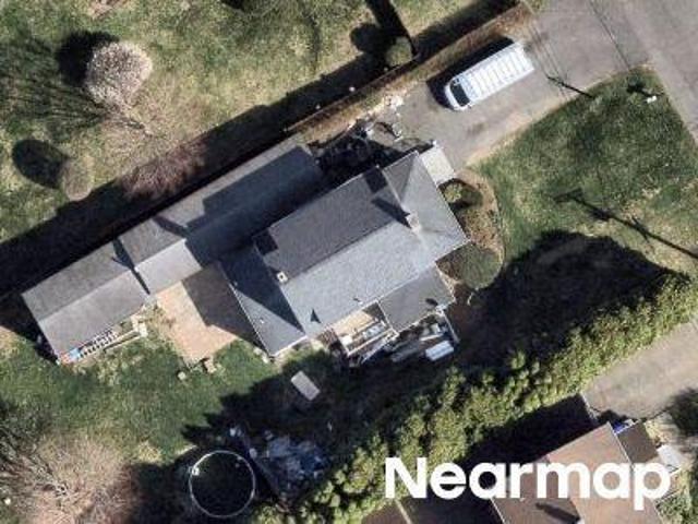 House for sale in Beckettville, Danbury