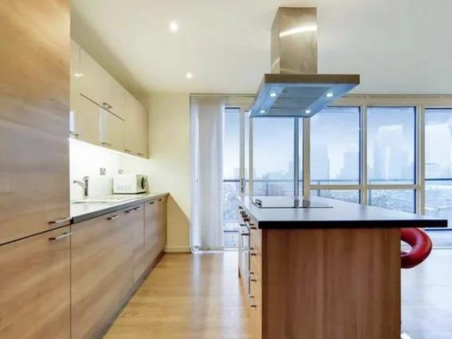 Room for rent in Saint Matthias Estate, Poplar Grove