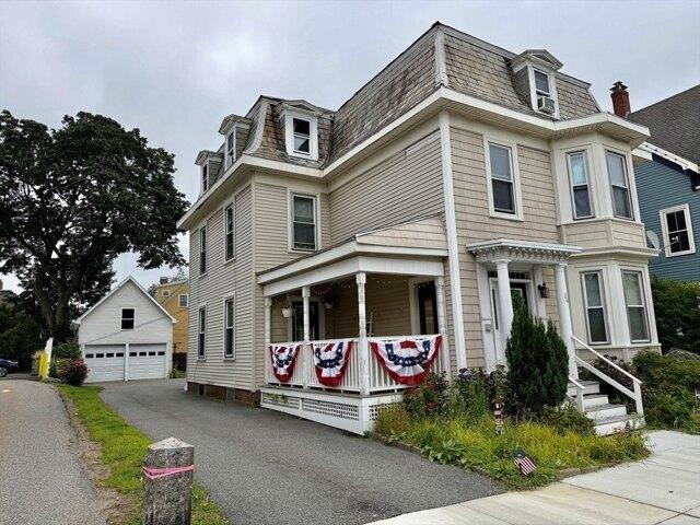 House for sale in Beverly, Massachusetts