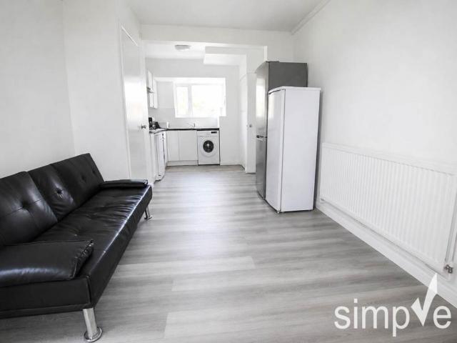 House for rent in Cowley, Greater London