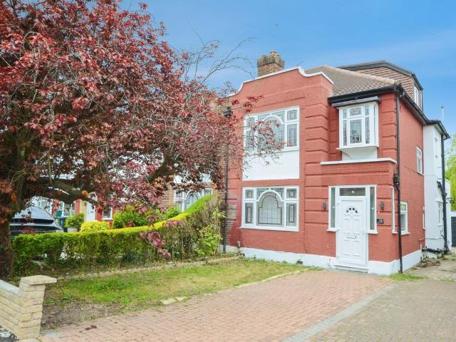 House for rent in Preston, North Wembley