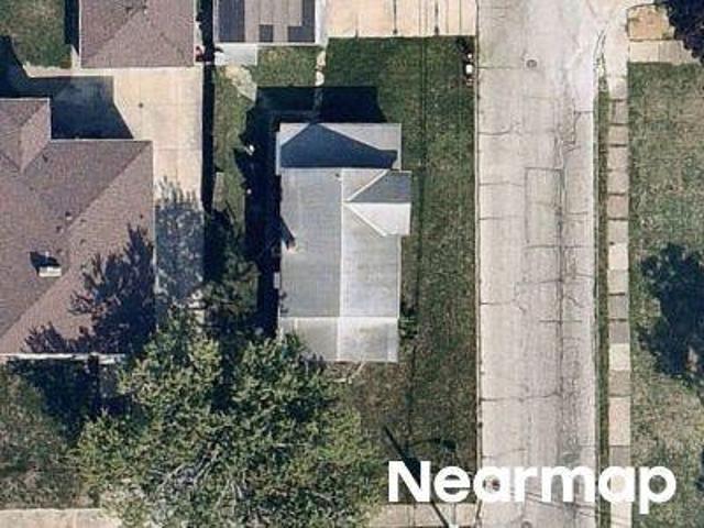 House for sale in Cleveland