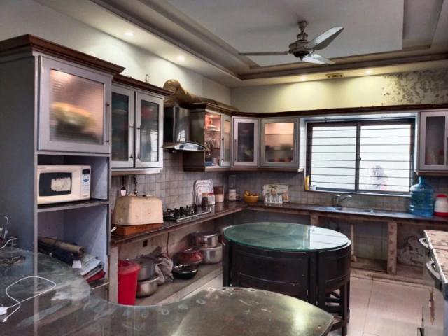 House for sale in Faisalabad, Islamabad Capital Territory