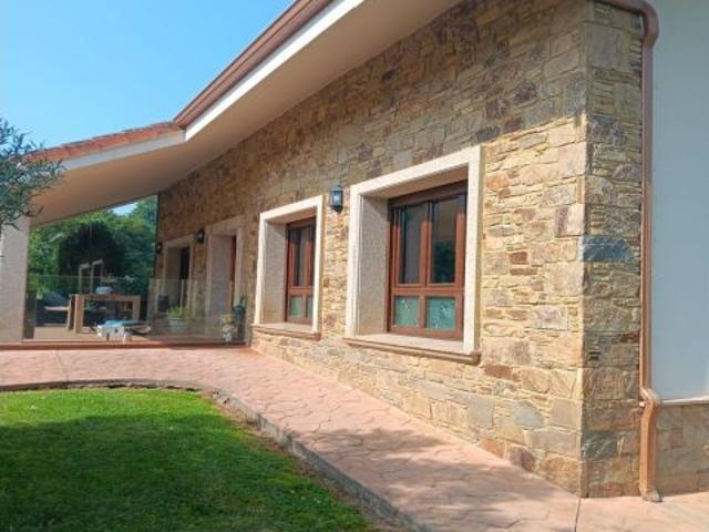 Casa en venta en A Coruña, Galicia