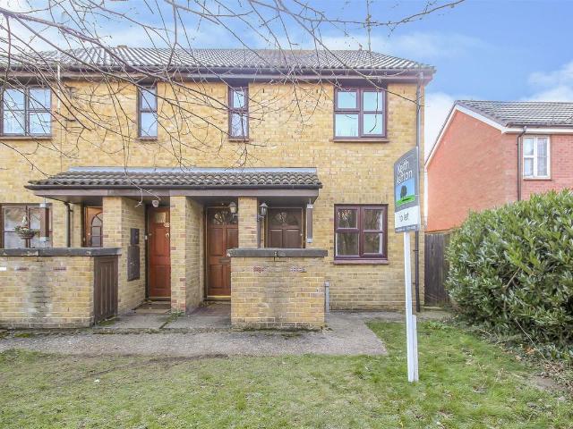 House for rent in Hutton Mount, Navestock Side