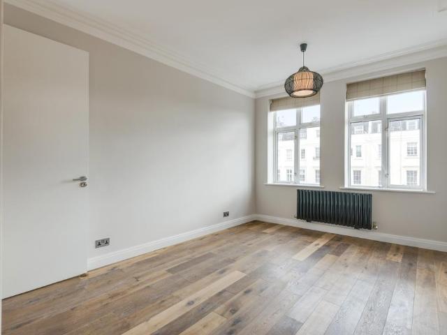 Apartment for rent in St. John's Wood, Greater London