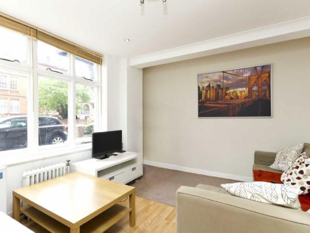 Apartment for rent in St. John's Wood, Greater London
