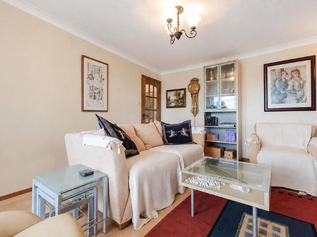 Apartment for rent in St. John's Wood, Greater London