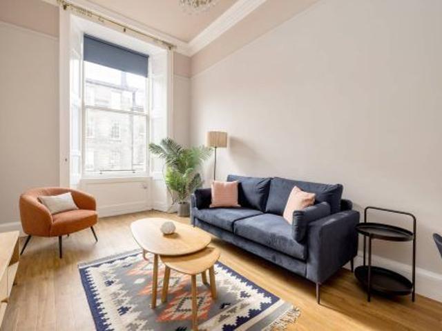 Apartment for rent in New Town, Scotland