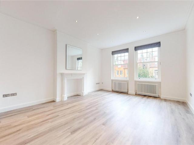 House for rent in South Hampstead, Greater London