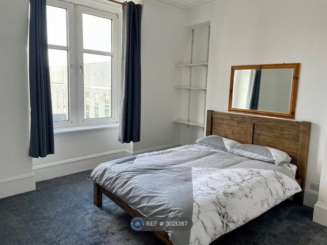 Studio for rent in Ballindoch, Scotland