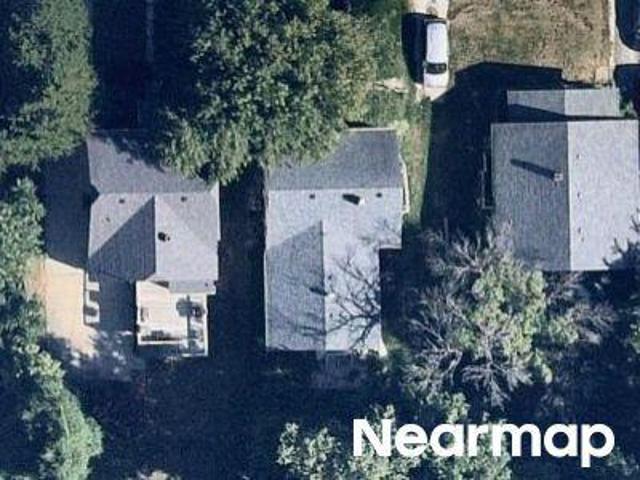 House for sale in Alton, Illinois