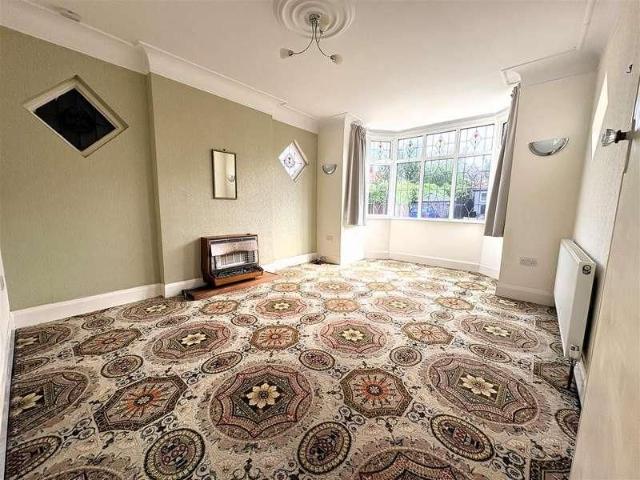 House for rent in Alton Barnes, Essex