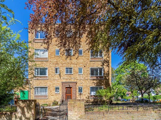 Apartment for rent in Highbury, Greater London