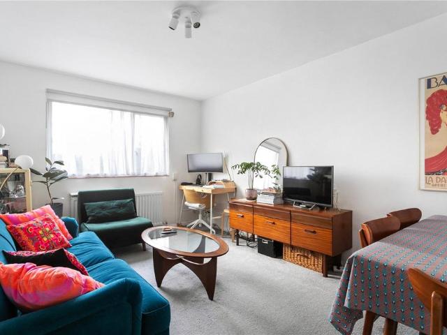 House for rent in Highbury, Greater London