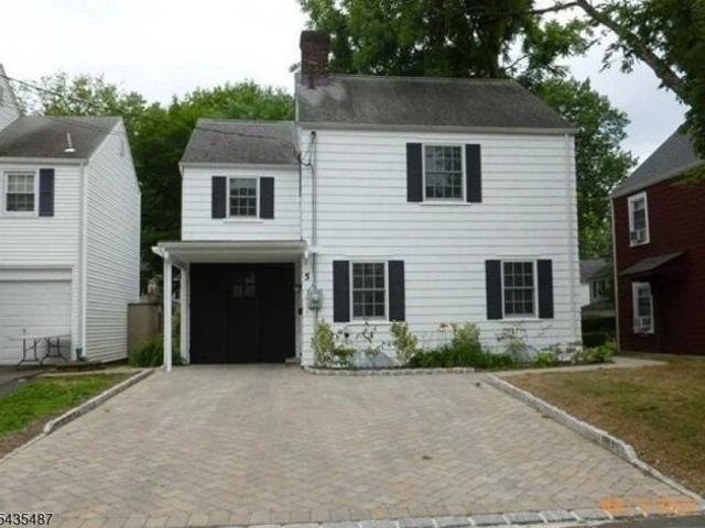 House for sale in Fair Lawn, New Jersey