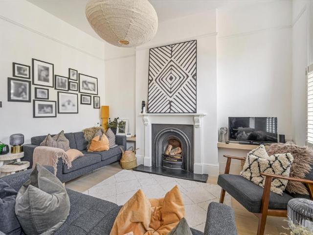 House for rent in Highbury, Greater London