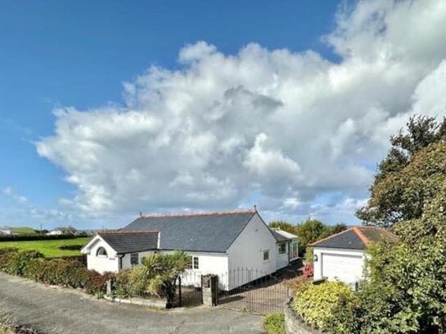 House for sale in Caernarfon, Wales